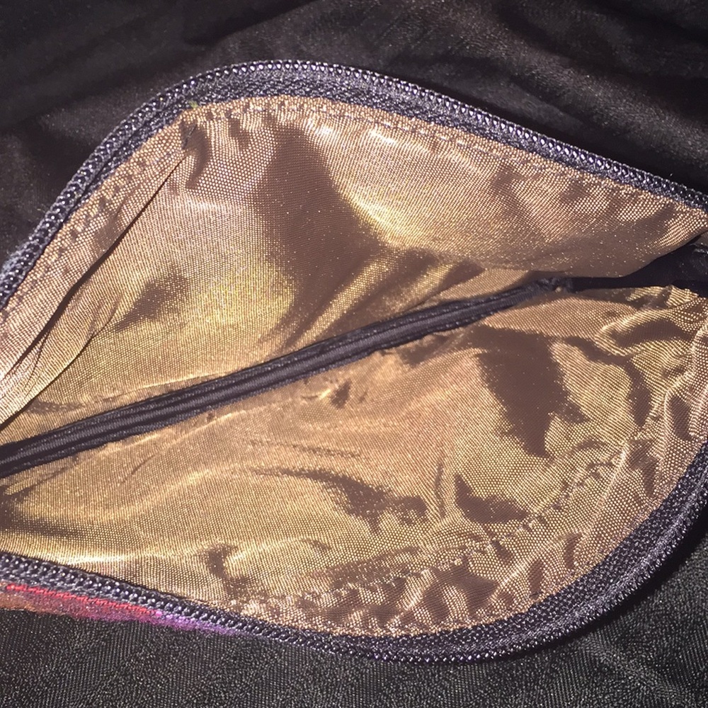 Purse - Picture 3 of 3
